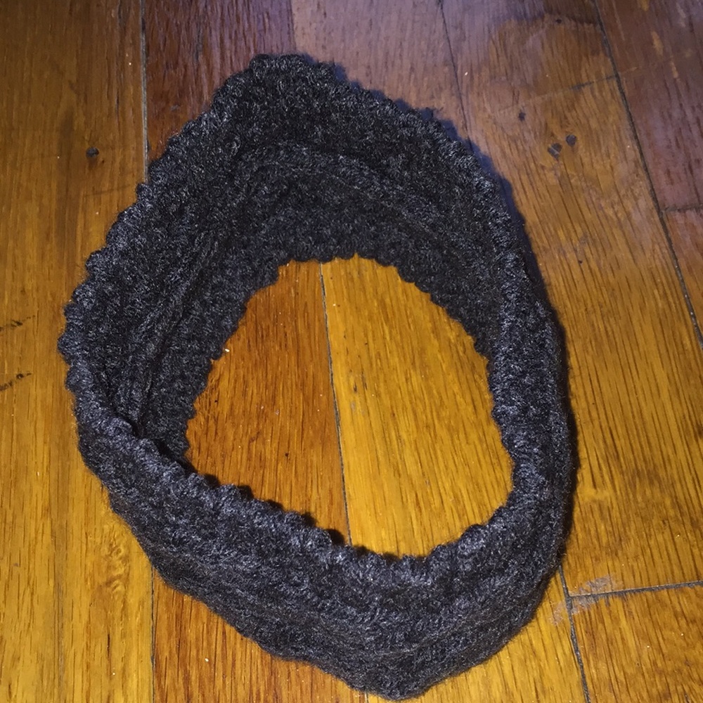 Headband. I make them.